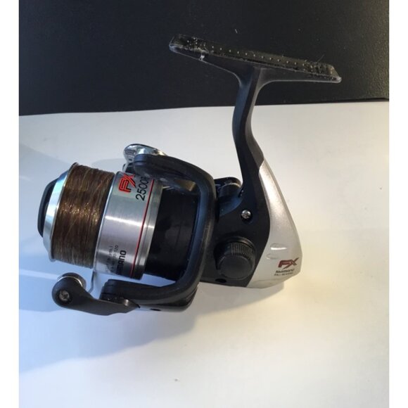 Lot of 3 Zebco Fishing Reels 33, 404 and a shimano 2500 fx Vintage - Picture 8 of 12